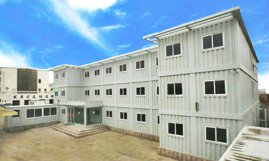 Cina 3 Floor Steel Flat Pack Container House Tangan Kedua 20gp 33 Cbm pemasok